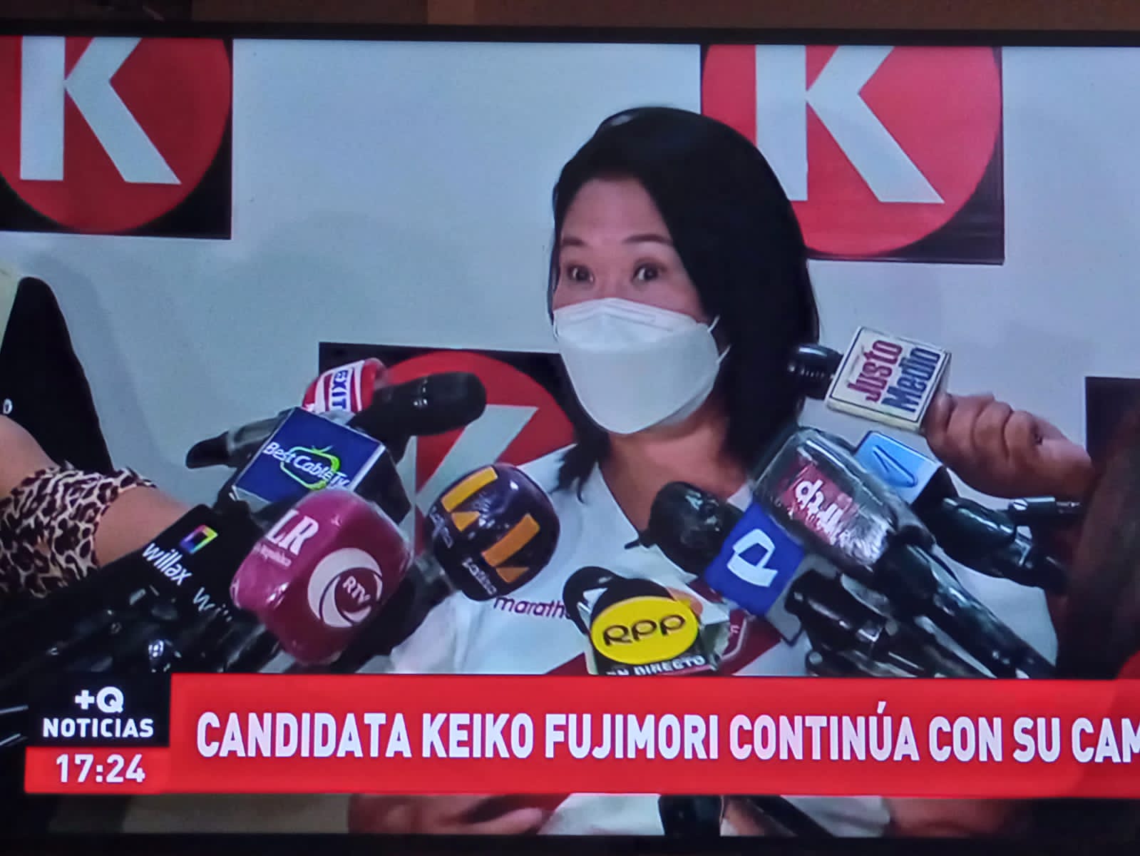 Keiko Fujimori espera que Pedro Castillo acepte los cuatro debates del JNE