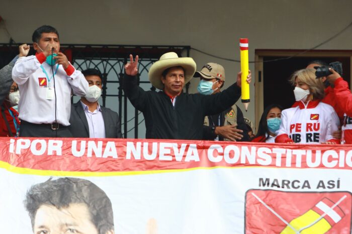 Pedro Castillo: respetaremos las instituciones, la propiedad y los ahorros del pueblo