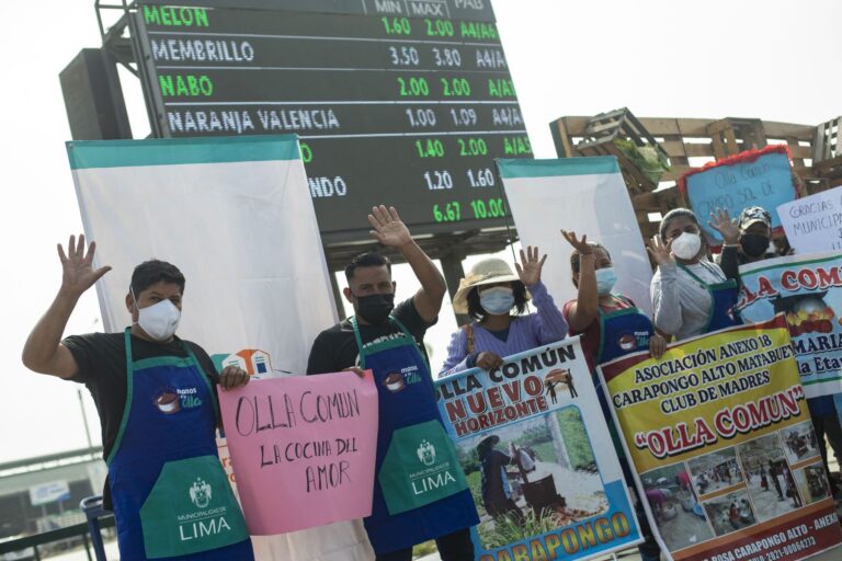 HOY INGRESÓ MAYOR NÚMERO DE CAMIONES A MERCADOS Y AUMENTA STOCK DE ALIMENTOS