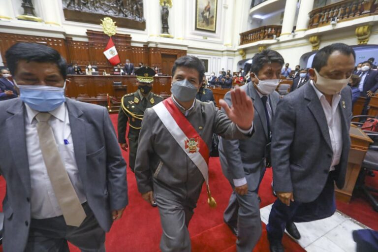 PRESIDENTE CASTILLO ACUDIRÁ ESTA TARDE AL CONGRESO, CONFIRMA ANÍBAL TORRES