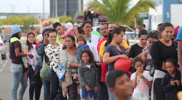 IMPULSADA POR SAVE THE CHILDREN: PRESENTAN EN LIMA CAMPAÑA #HABLEMOSDEMIGRACIÓN