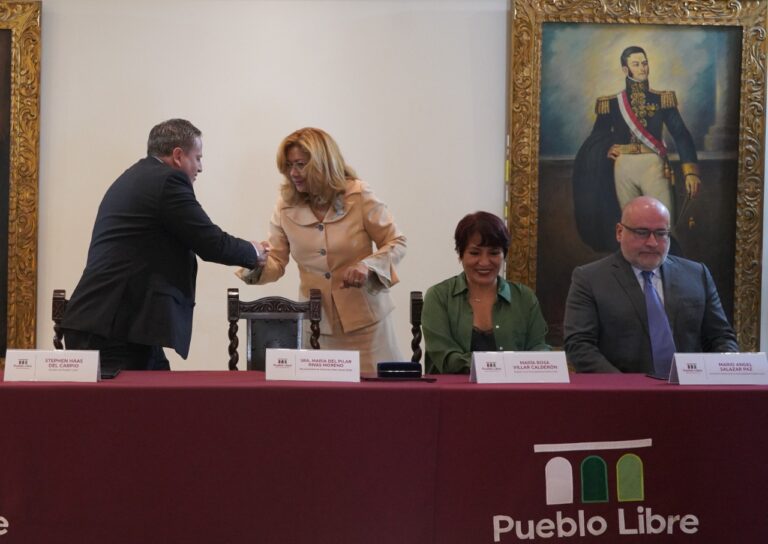 OFICIALIZAN HERMANDAD DE PATERSON Y PUEBLO LIBRE