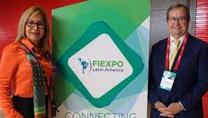 Lucho Molina, alcalde de Miraflores, señala en Panamá, que este año el Perú recibirá a un millón de turistas