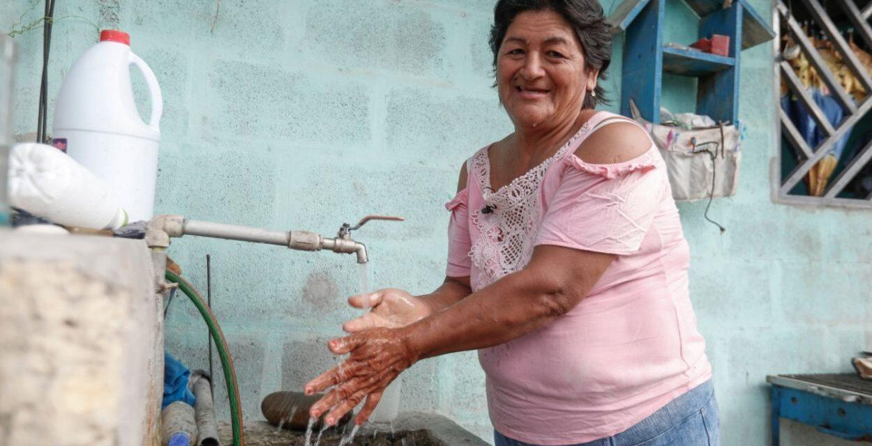 Agua potable y saneamiento para más de 435,000 peruanos rurales y urbanos