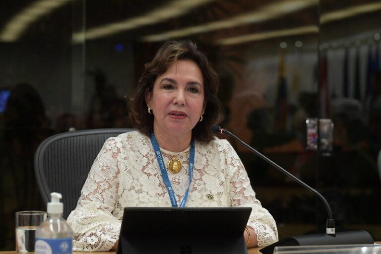 ELVIA BARRIOS PROPONE QUE PODERES JUDICIALES DE IBEROAMÉRICA RESPONDAN JUNTOS ATAQUES A SU INDEPENDENCIA