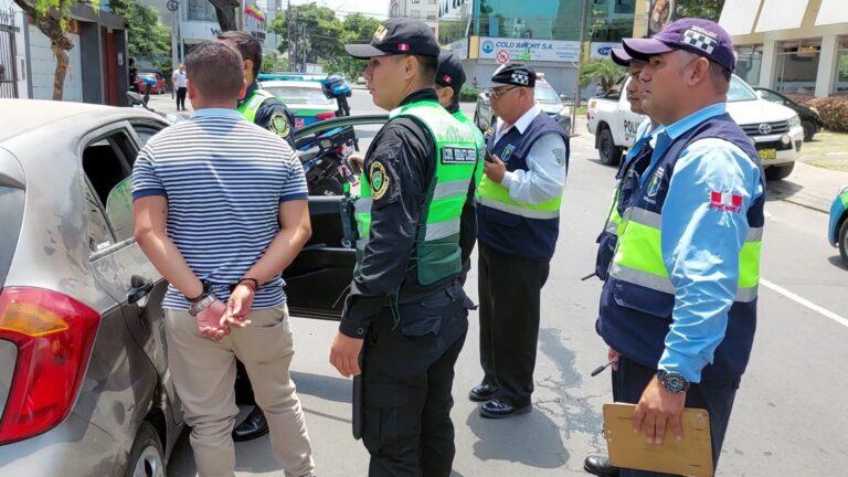 NUEVO GOLPE A LA DELINCUENCIA: PNP Y SERENAZGO DE MIRAFLORES CAPTURAN BANDA DE ASALTANTES DE BOTICA