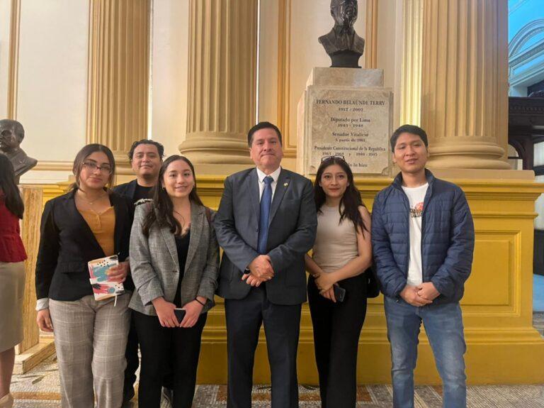 BANCADA DE ACCIÒN POPULAR PROMULGA LEY QUE BENEFICIA A ESTUDIANTES AFECTADOS POR EL COVID 19
