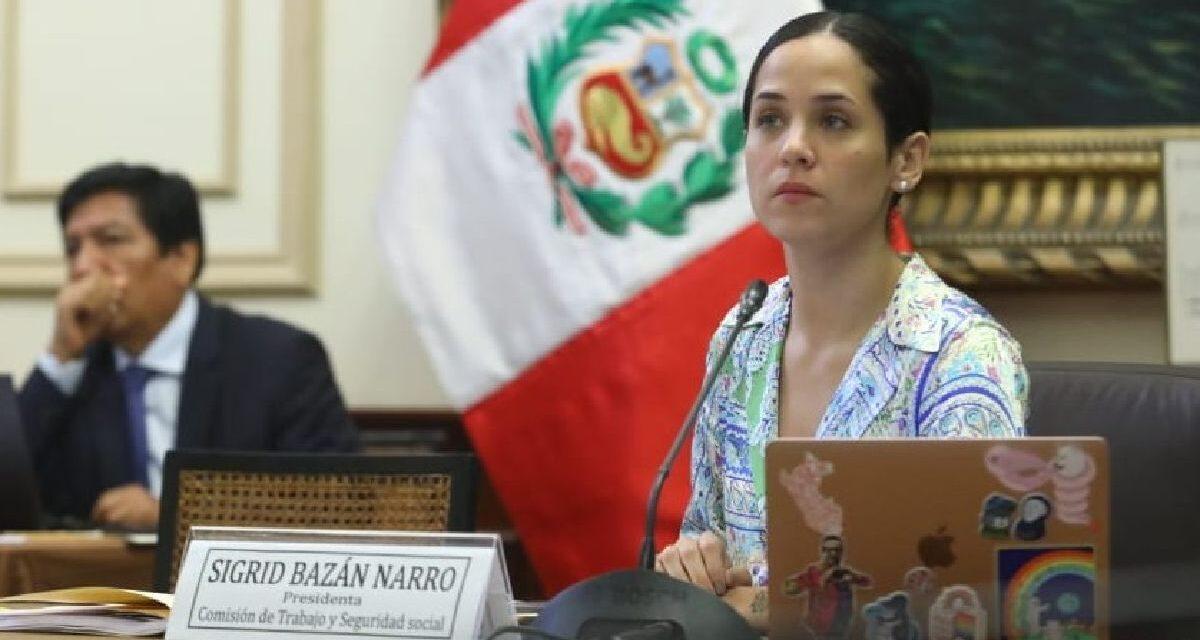 Sigrid Bazán será investigada por Fiscalía por un presunto lavado de activos