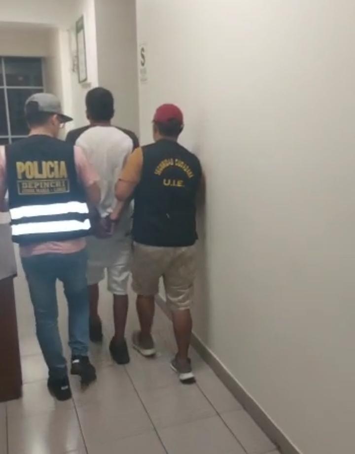 LINCE: EFECTIVOS POLICIALES Y GRUPO LINCE CAPTURAN A PRESUNTO MICROCOMERCIALIZADOR DE DROGA