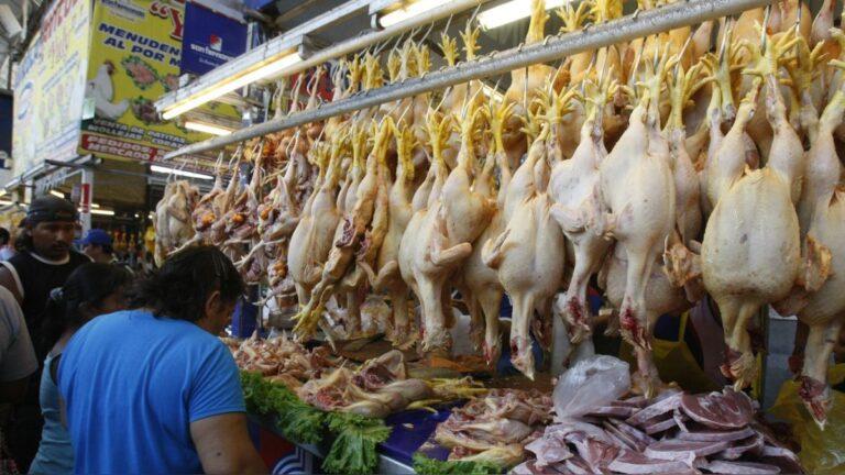 Precio del pollo sigue bajando después de semanas de alza