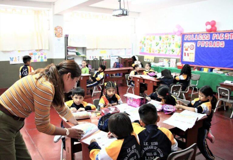 MINEDU: CLASES SE DESARROLLAN CON ABSOLUTA NORMALIDAD EN TODO EL PAÍS