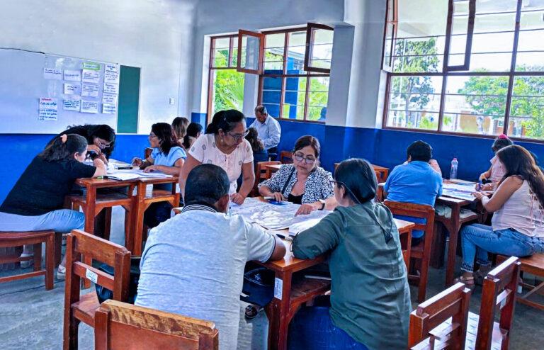 Maestros mejoran su legajo profesional con el Programa Nacional de Formación en Servicio