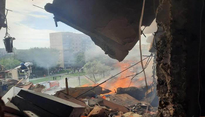 Ataque con misiles en zona residencial de Ucrania causa cuatro muertos y 43 heridos