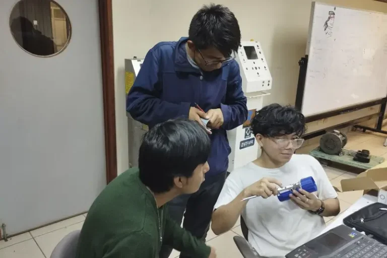 Estudiantes de la UNI representarán al Perú con satélite Cansat en concurso en Brasil