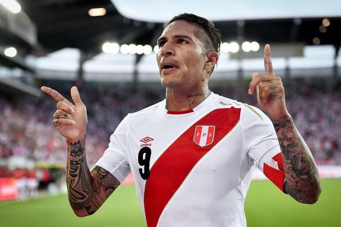 Paolo Guerrero se perfila como el delantero titular en la selección peruana