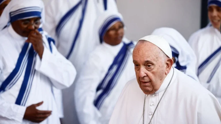 El papa Francisco pide responsabilidad ante el fenómeno migratorio