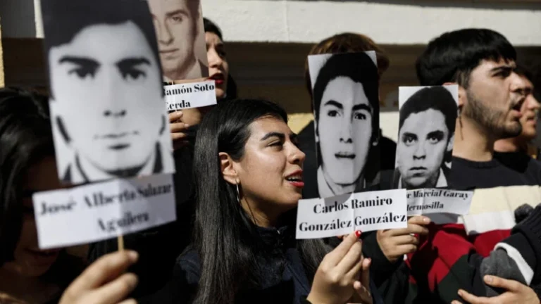 “No saber nada es lo peor”: el clamor por Justicia de las víctimas de la dictadura en Chile