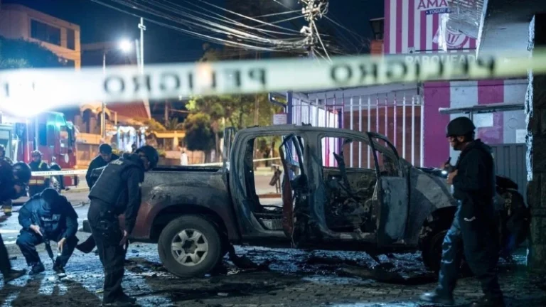 Violencia en las calles de Ecuador: dos coches bomba estallaron en Quito