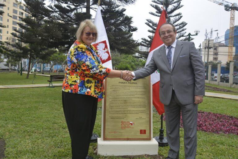 Parque Polonia luce remozado gracias a trabajos de mantenimiento integral