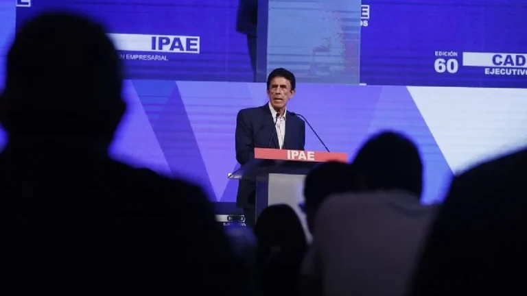 En el primer día de la CADE 2023, el presidente de IPAE cuestionó el discurso del Ejecutivo para manejar la recesión económica