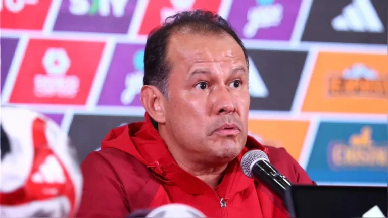 Juan Reynoso señaló que la Selección Peruana saldrá por el triunfo ante Bolivia en la altura de Bolivia