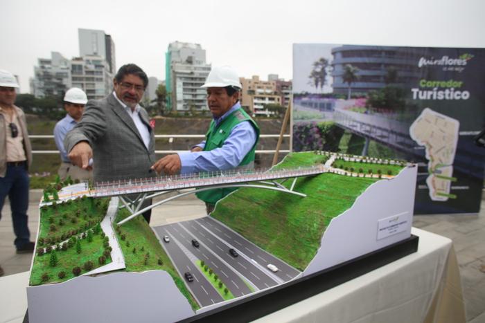 Alcalde Carlos Canales colocó primera piedra de obra del corredor turístico que unirá a Miraflores y Barranco