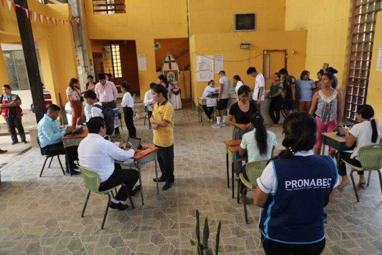 PRONABEC realizó examen de beca 18-2024 con más de 34 800 postulantes