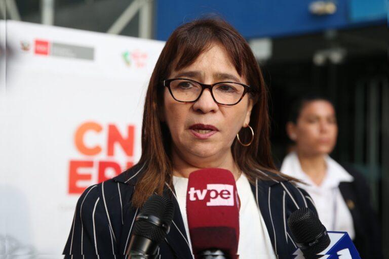 Ministra de educación pide unidad para sacar adelante al país