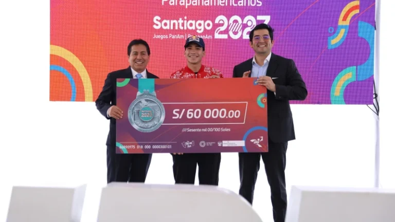 IPD entregó incentivo económico a deportistas que lograron medallas en juegos panamericanos y parapanamericanos Santiago 2023