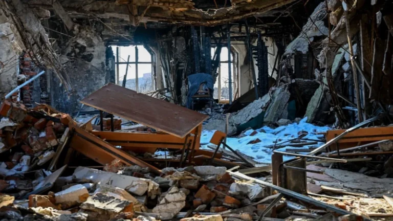 ¡Terrible! mujer embarazada y una madre junto a su hijo mueren en bombardeo ruso en Ucrania