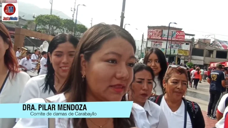 Vecinos de todo Carabayllo realizan marcha en apoyo al comité de damas