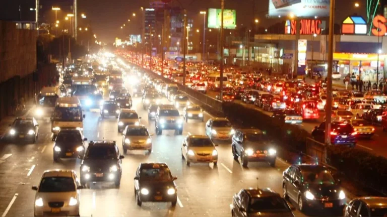 Lima es la ciudad con peor tráfico vehicular de América Latina, según índice TomTom Traffic
