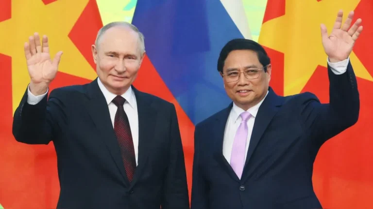 Gira asiática: Vladímir Putin llegó a Vietnam tras culminar su visita oficial a Corea del Norte