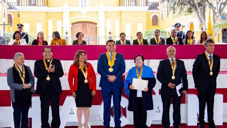 Condecoran a vecinos ilustras del distrito de Pachacámac