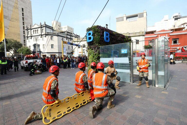 Miraflores ejecutó rescate de heridos en estacionamientos subterráneos durante Simulacro Nacional Multipeligro