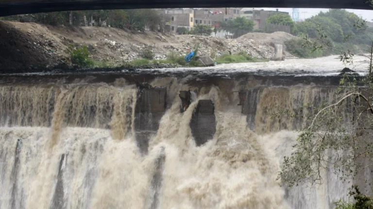 Senamhi desarrolla modelo de IA ante crecidas en el río Rímac