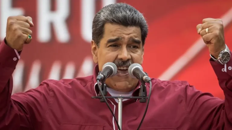 Una treintena de exlíderes iberoamericanos pide a la CPI «detención inmediata» de Nicolás Maduro