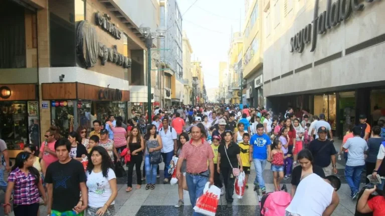 Días no laborables por APEC: Funcionamiento de restaurantes, centros comerciales y otros servicios