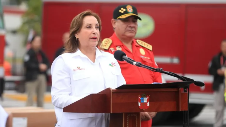 Dina Boluarte declina asistir a la Comisión de Fiscalización por caso ‘Cofre Presidencial’ y solicita envío de preguntas