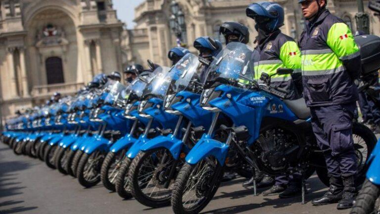 Alcalde de Lima entrega 252 motos nuevas para patrullaje de serenos