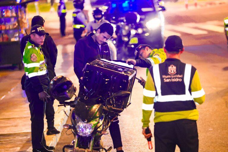 San Isidro: Alcaldesa de acuerdo con restringir circulación de dos pasajeros en motos