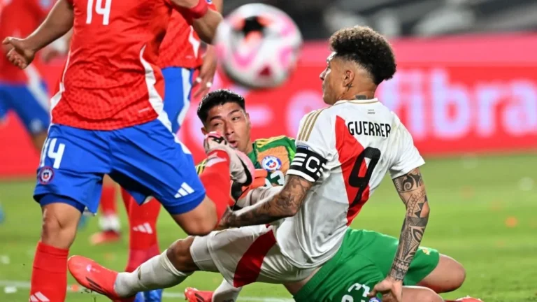 Perú y Chile empatan sin goles y complican sus aspiraciones en las Eliminatorias 2026