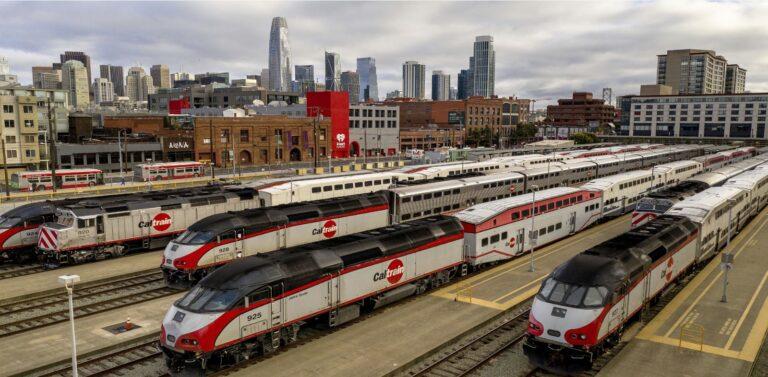 Empresa ferroviaria Caltrain de USA dona trenes a la ciudad de Lima