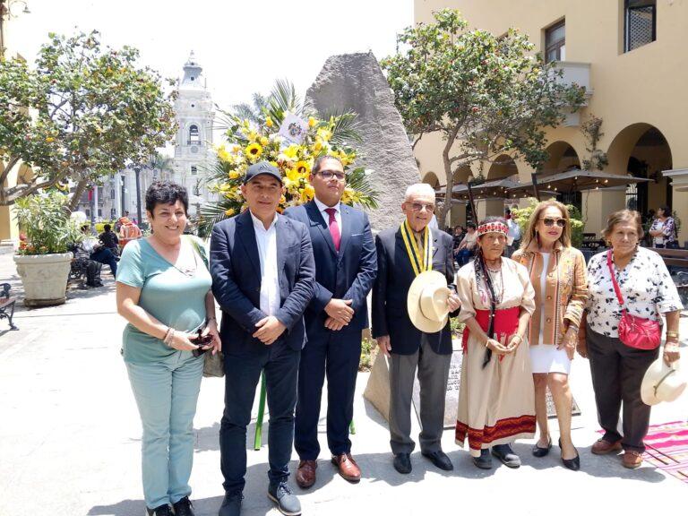 Monumento al Taita Taulichusco vuelve a su lugar original en el Pasaje Santa Rosa