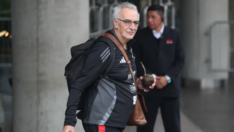 Jorge Fossati estaría dejando la dirección técnica de la selección peruana