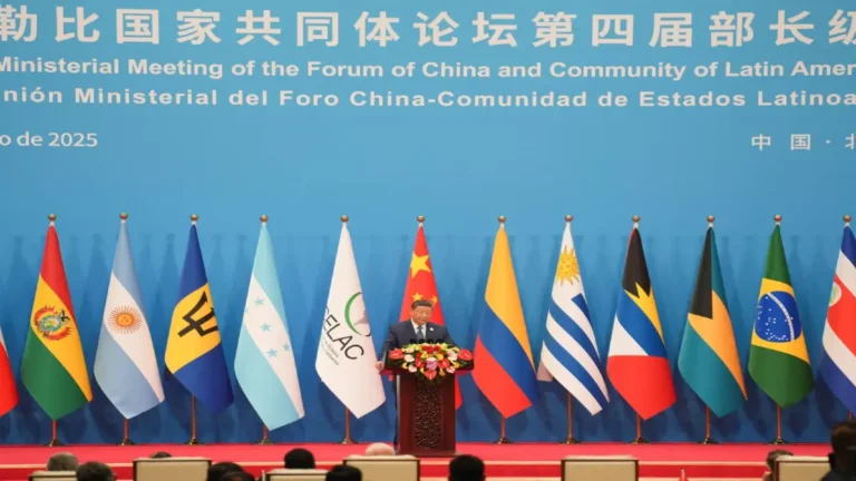 Xi Jinping destaca megapuerto de Chancay y propone nuevo capítulo en la relación China–América Latina
