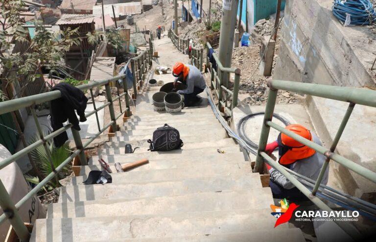Alcalde de Carabayllo gestiona la construcción y mantenimiento de escaleras en beneficio de la comunidad vulnerable